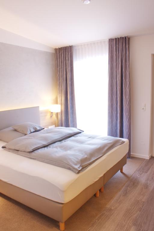 Stichwehs Hotel Am Bahnhof Elze Ngoại thất bức ảnh